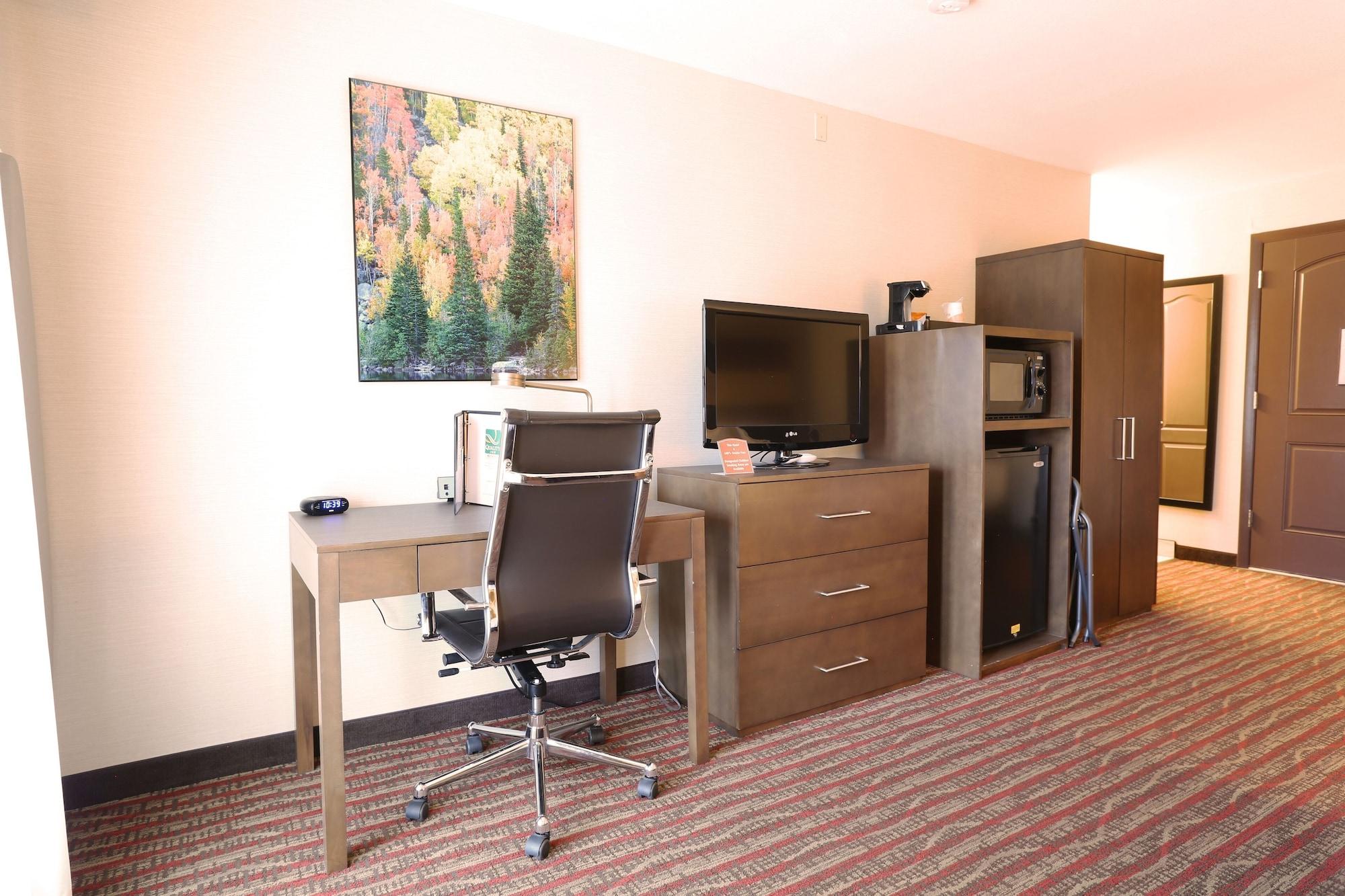 Quality Inn Near Rocky Mountain National Park Естес Парк Екстериор снимка