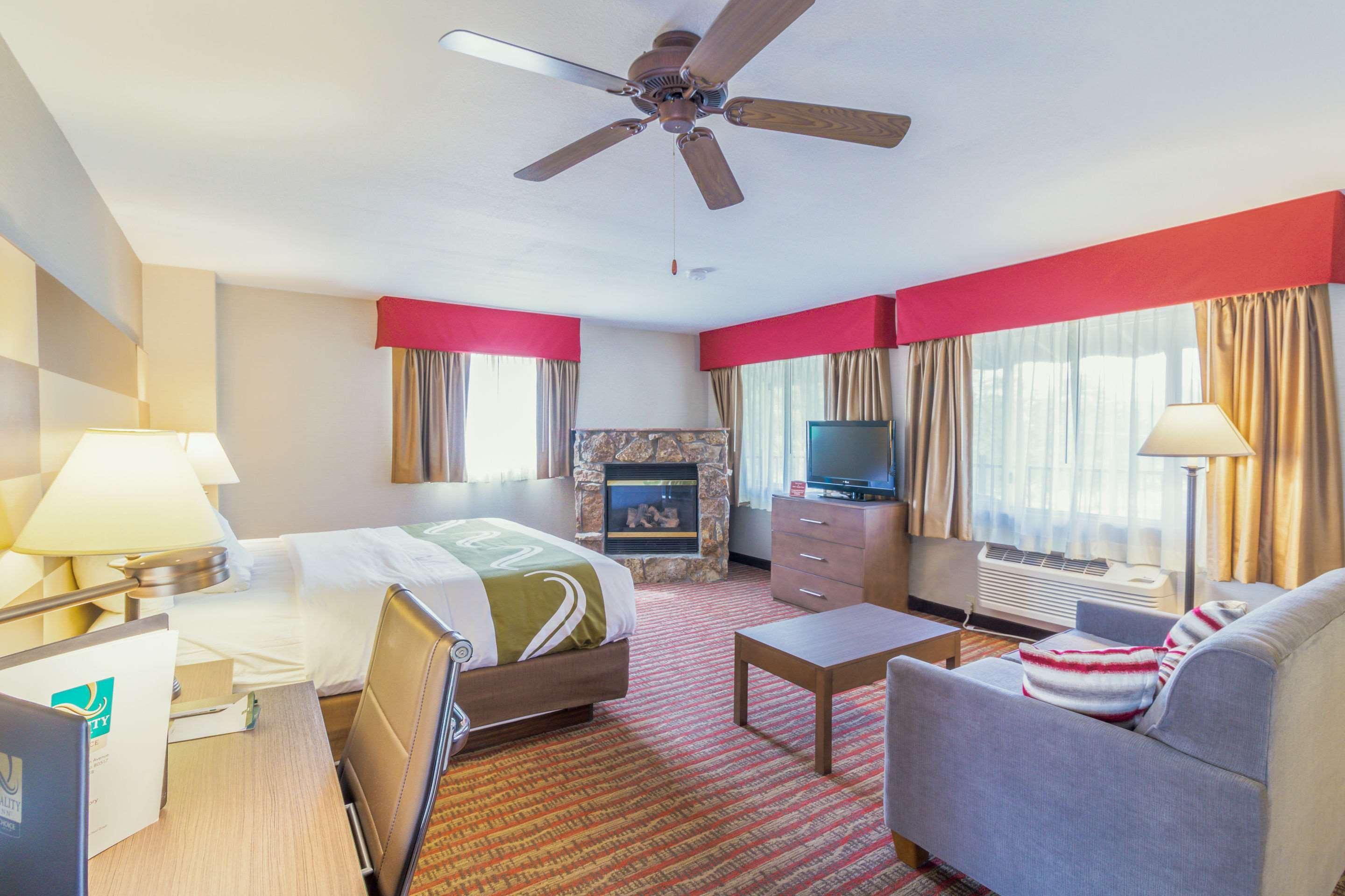 Quality Inn Near Rocky Mountain National Park Естес Парк Екстериор снимка